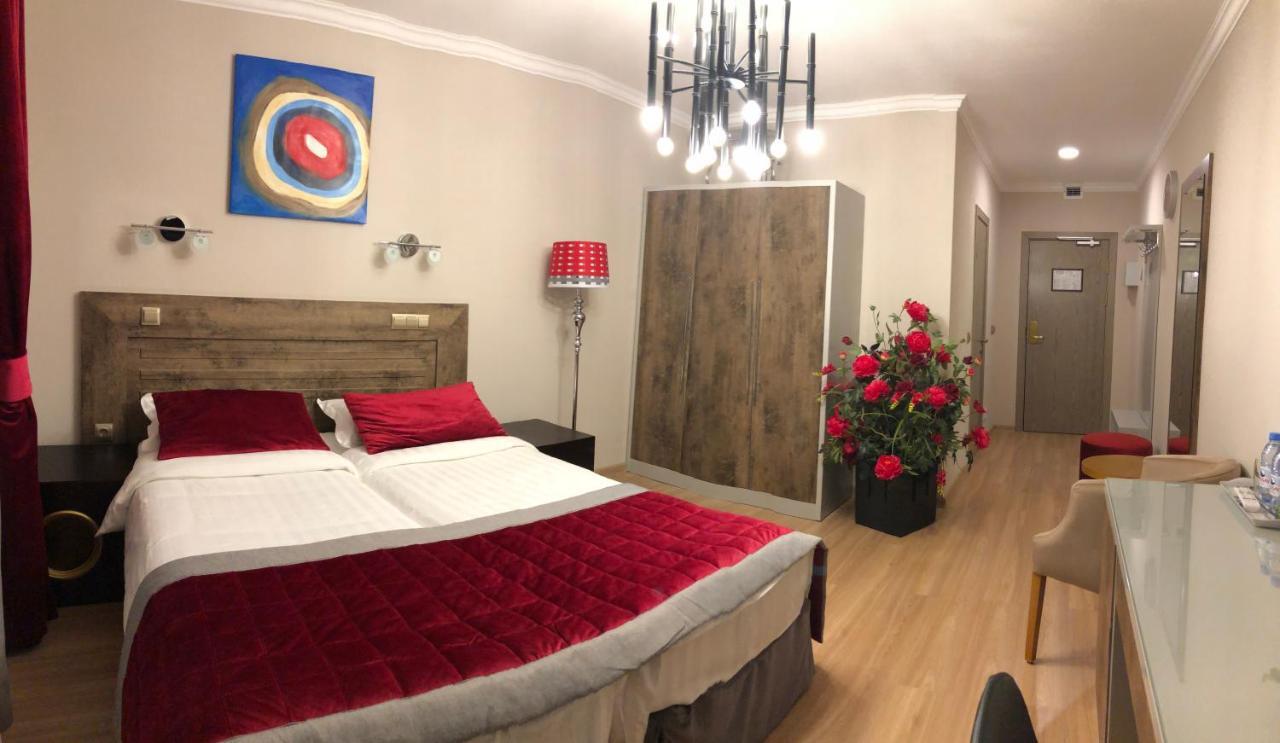 Grace Point Hotel Astana Oda fotoğraf