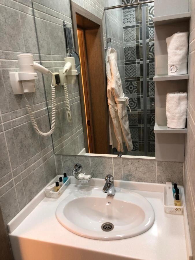 Grace Point Hotel Astana Oda fotoğraf